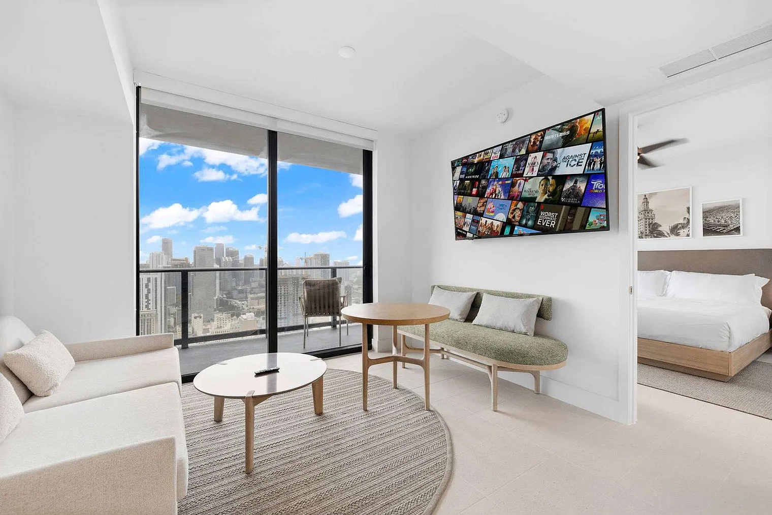 1 bed, 1.0 bath, 473 sqft, $3,238 — Photo 3