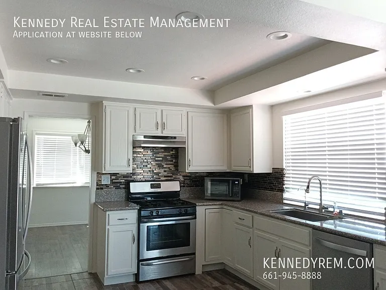2145 W Avenue P8 — Photo 6