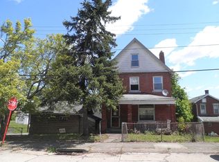 326 N 3rd St, Clairton, PA 15025