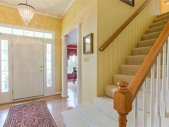 3rd image of 2831 Fairway Homes Way