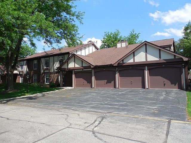 1st image of 2750 Northampton Dr APT D1