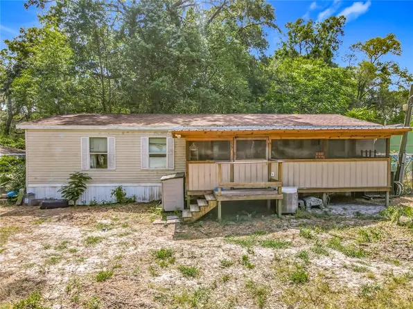 229 E Broad St, Pierson, FL 32180