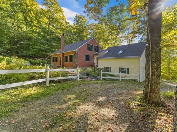1646 Sweet Road, Waterbury, VT 05677