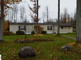 8518 Cunningham Rd, Mancelona, MI 49659