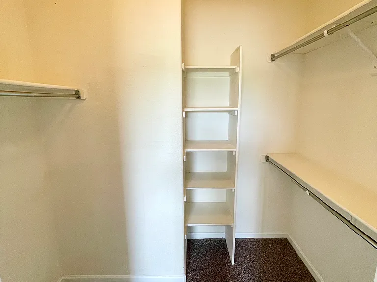 8412 S Holland Ct #303 — Photo 5