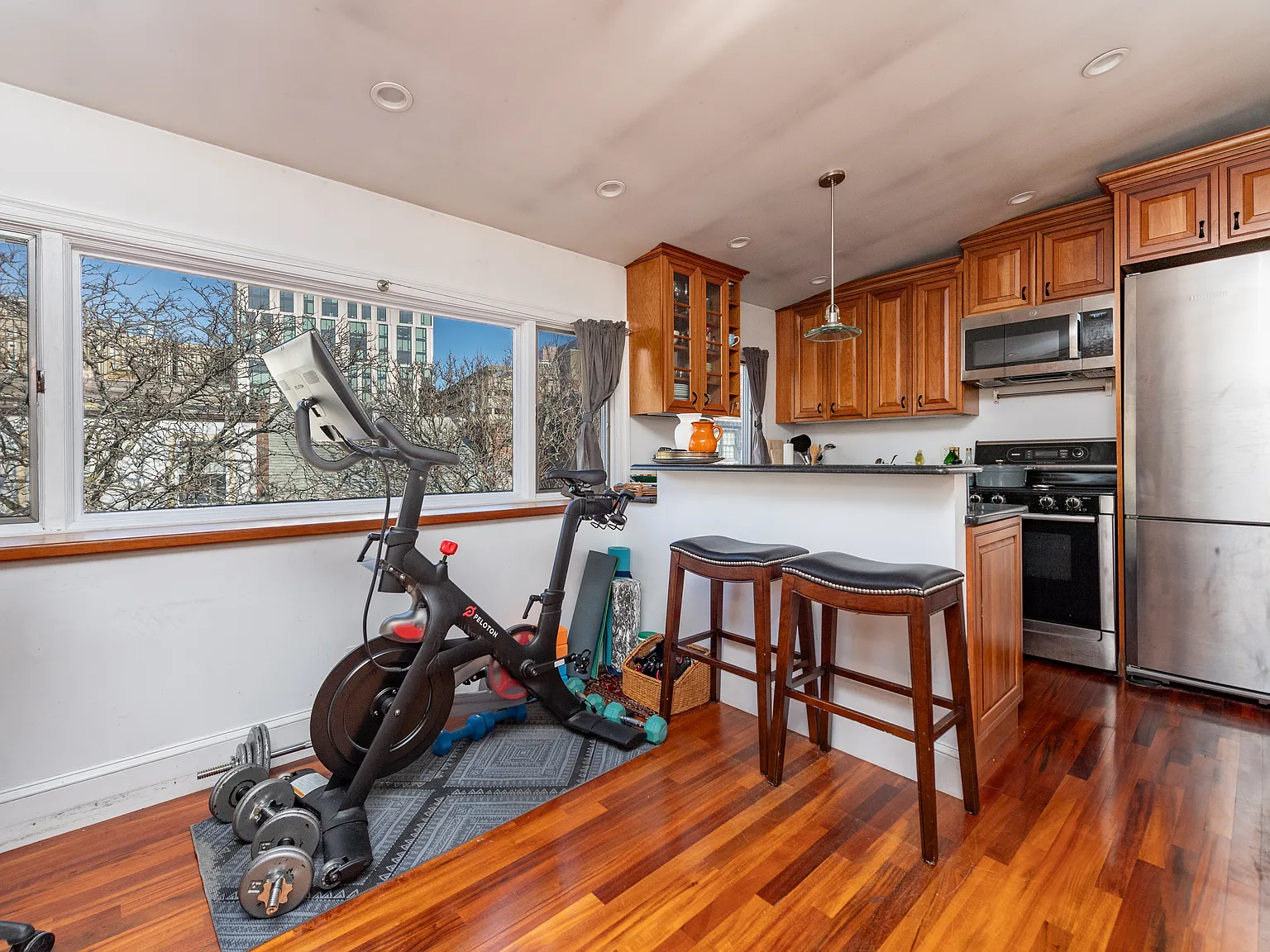 1 bed, 650 sqft, $3,800 — Photo 3
