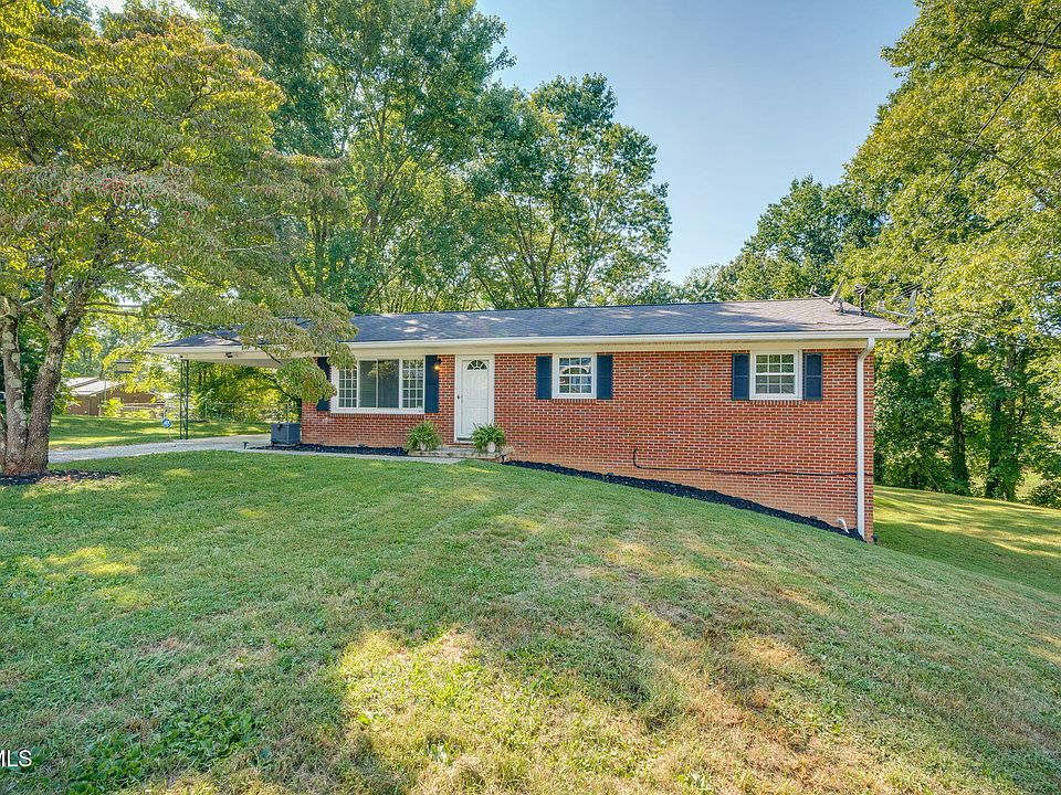 1st image of 108 Forest Ln
