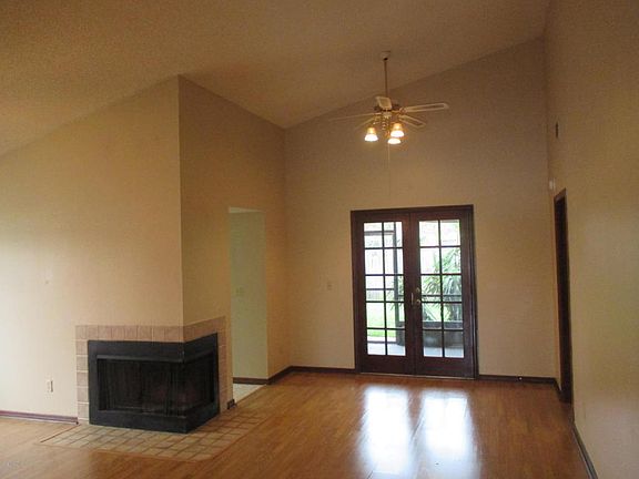 2nd image of 891 S Patrick Dr