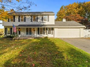12 Clarkes Xing, Fairport, NY 14450