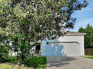 630 Prickly Pear Dr, Fuquay Varina, NC 27526