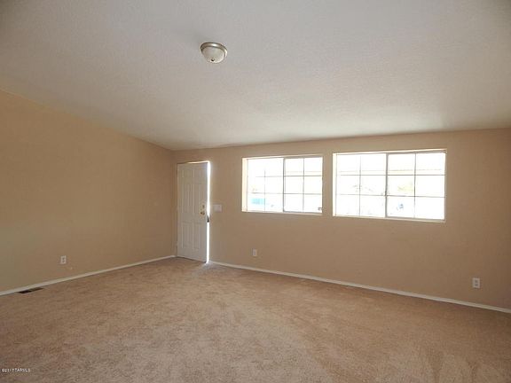 2nd image of 8025 W Lost Acres Pl