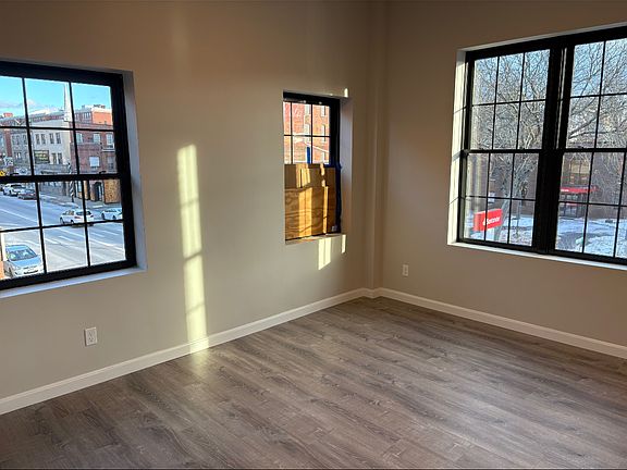 2nd image of 181 Main St #2