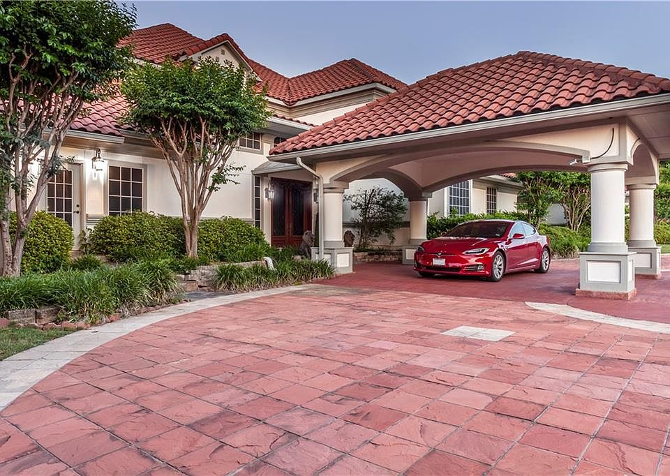 1st image of 4544 Mahogany Ln