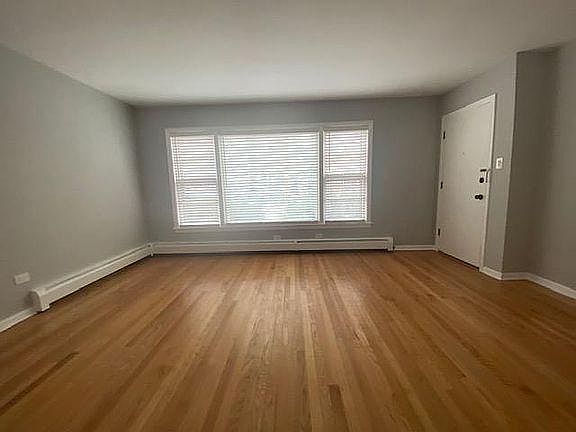 4th image of 2937 N Damen Ave #1