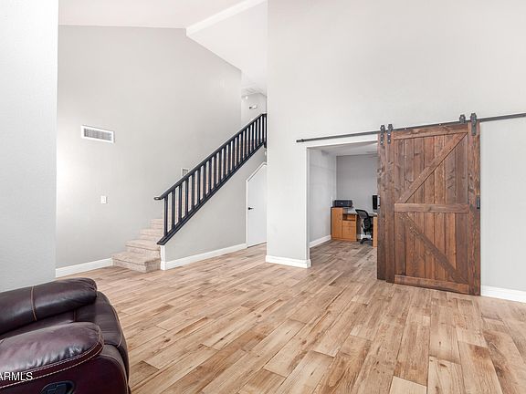 3rd image of 11022 N 64TH Drive
