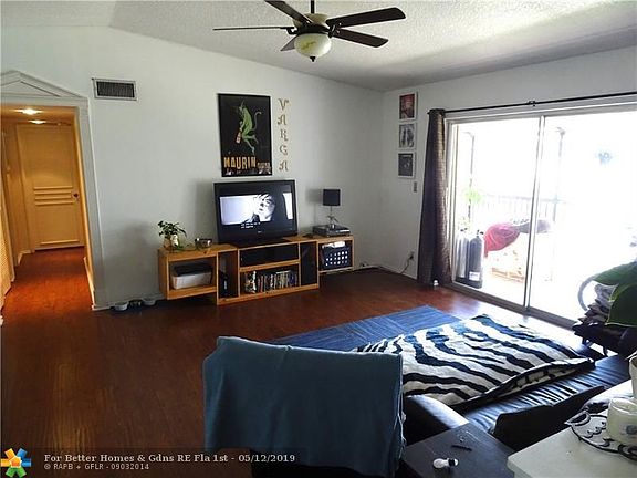5th image of 2737 S Oakland Forest Dr APT 204
