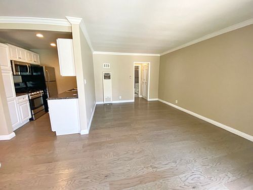 3rd image of 15505 S Budlong Pl #11