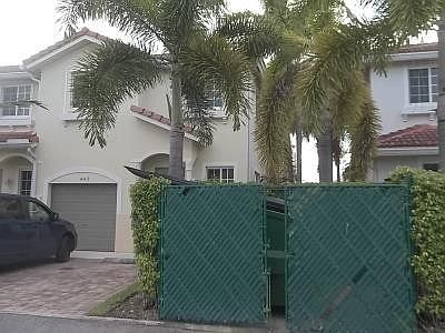 3rd image of 21121 NW 14th Pl APT 442