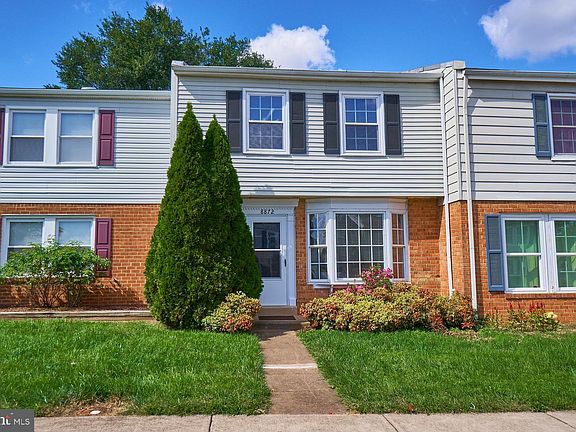 3rd image of 8872 Teakwood Ct