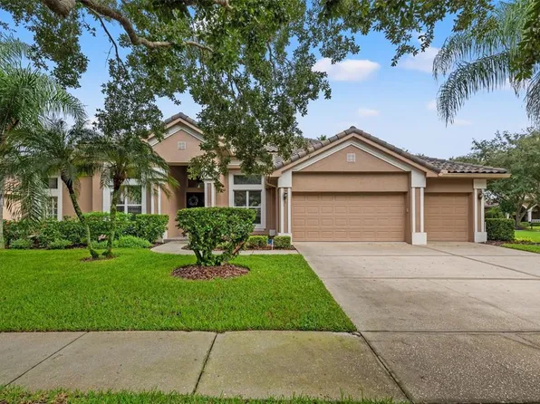 9215 Highland Ridge Way, Tampa, FL 33647