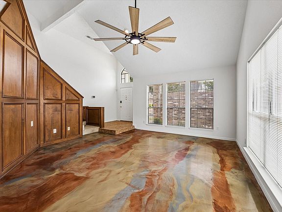 4th image of 3806 Crystal Falls Dr