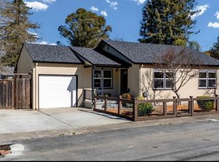 1121 Poppy Dr, Santa Rosa, CA 95404