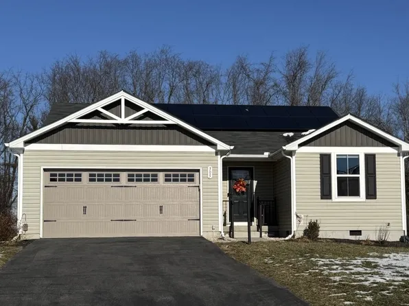 305 Claybrook Dr, Waynesboro, VA 22980