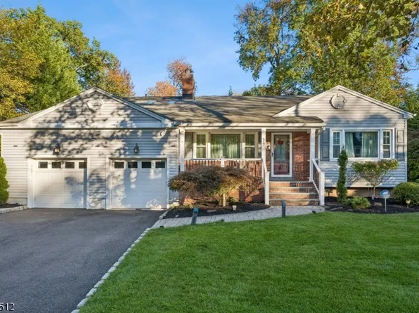 39 Woodbrook Cir, Westfield Town, NJ 07090