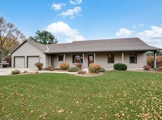 34583 Hupp St NE, Cambridge, MN 55008