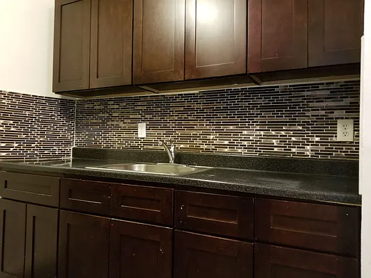 Rented by Bruma Realty LLC | media 10