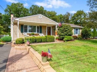 2465 Huckleberry Rd, Manchester, NJ 08759