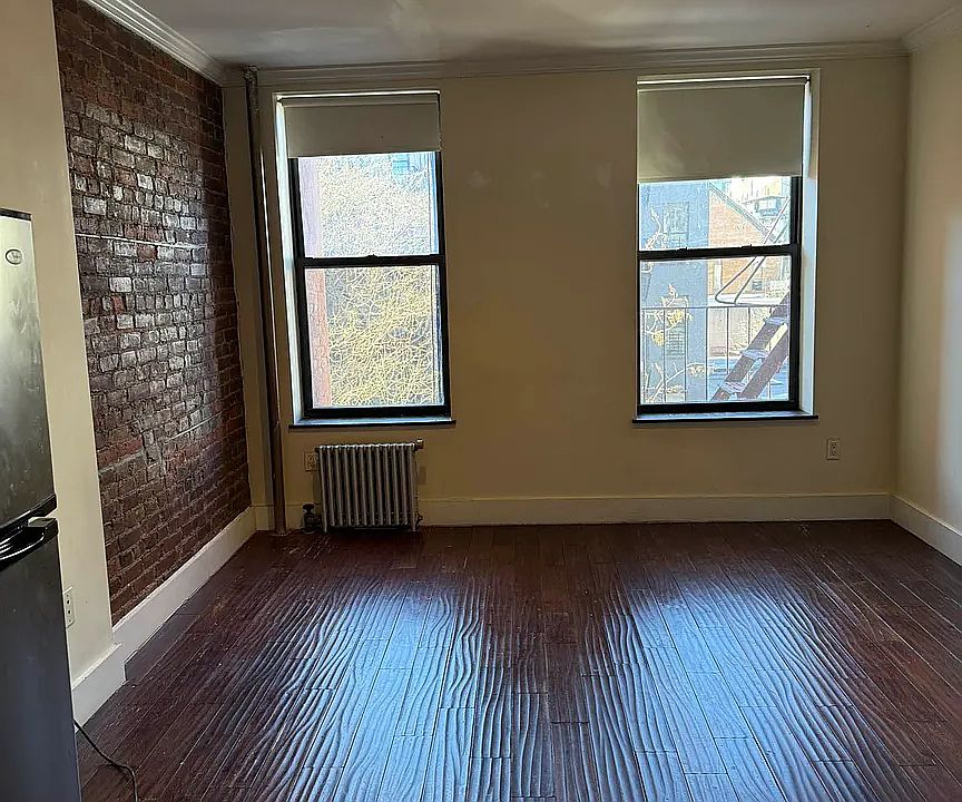 1st image of 23 Clinton St APT 2B