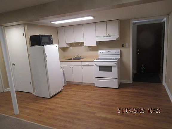 2nd image of 8409 Captons Ln #1