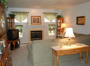 2481 Warm Springs Dr, Hilliard, OH 43026