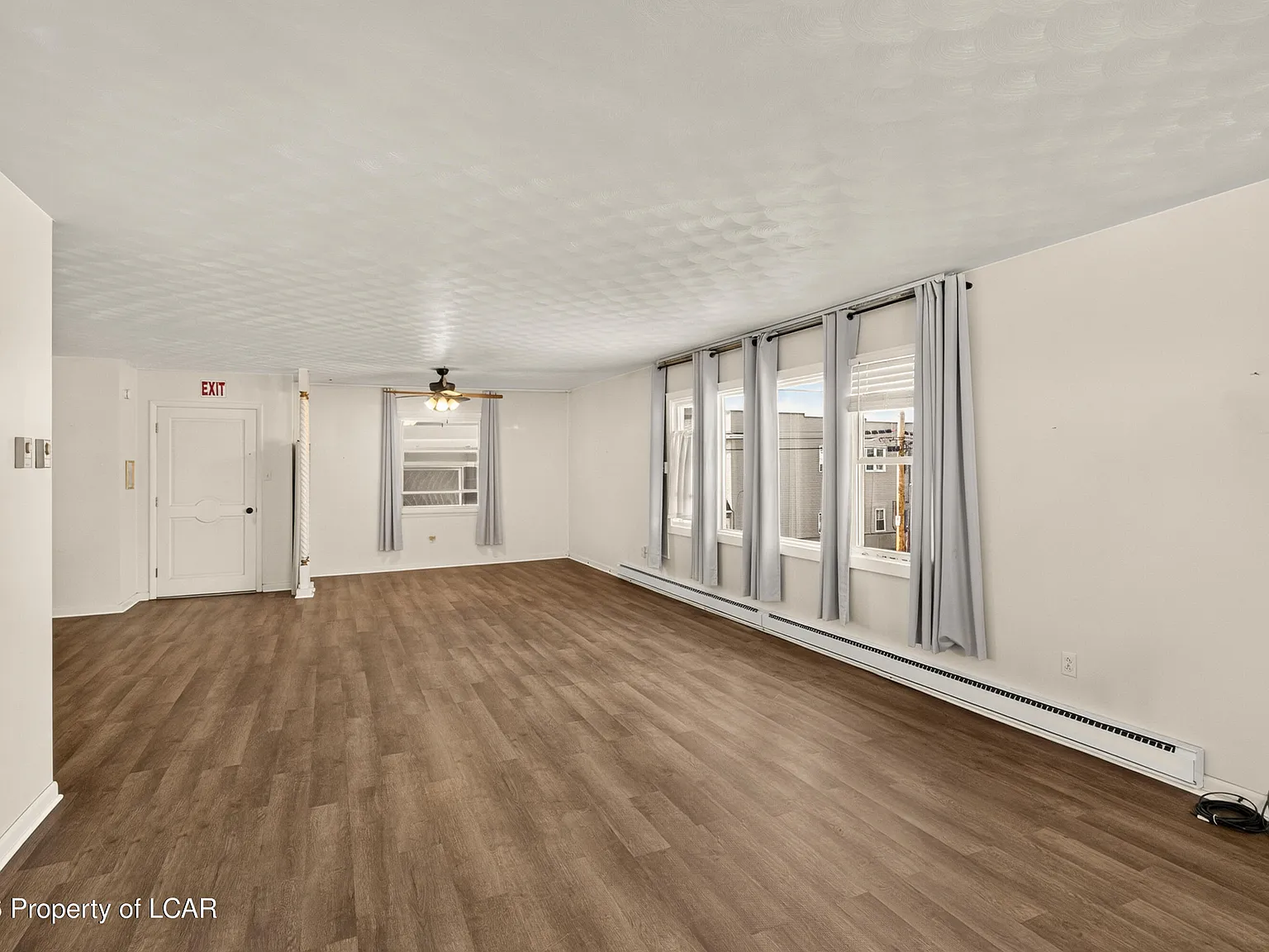 1 bed, 1.0 bath, 920 sqft, $1,100 — Photo 4