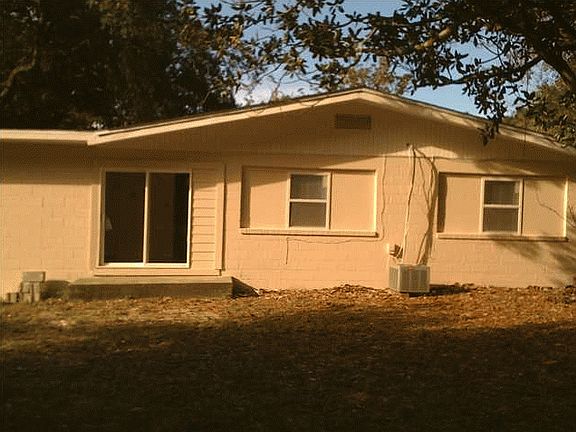 2nd image of 927 Clearview Ave