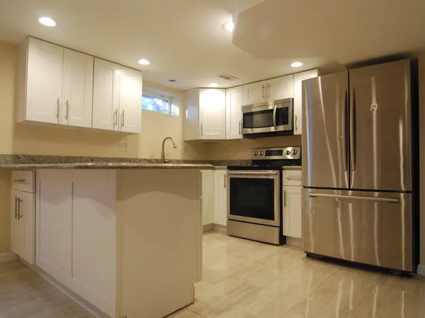 308 Dean Dr, Rockville, MD 20851