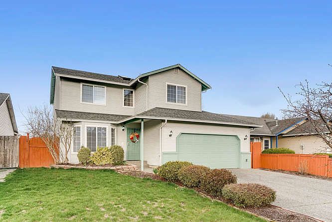 1st image of 6121 101st Pl NE