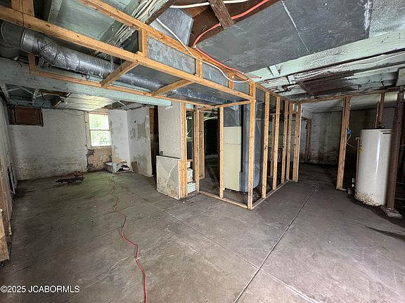 3rd image of 204 Havana St