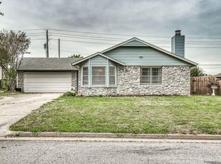 104 W Gulfport St, Broken Arrow, OK 74011