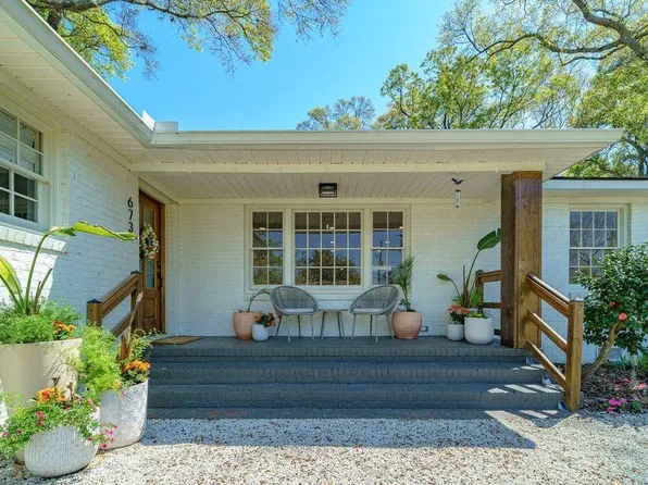 673 Edmonds Dr, Charleston, SC 29412