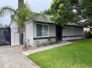 633 N Linden Ave, Rialto, CA 92376