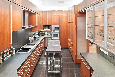 Rented by Leslie J. Garfield