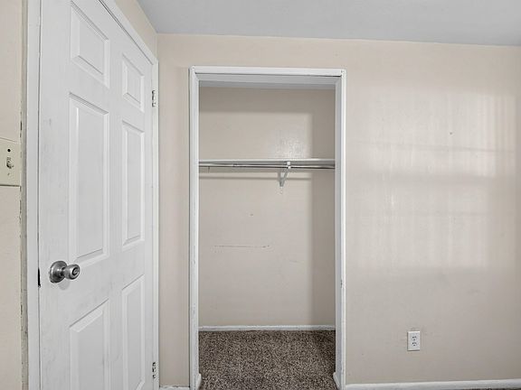 4th image of 7807 Morris Dr
