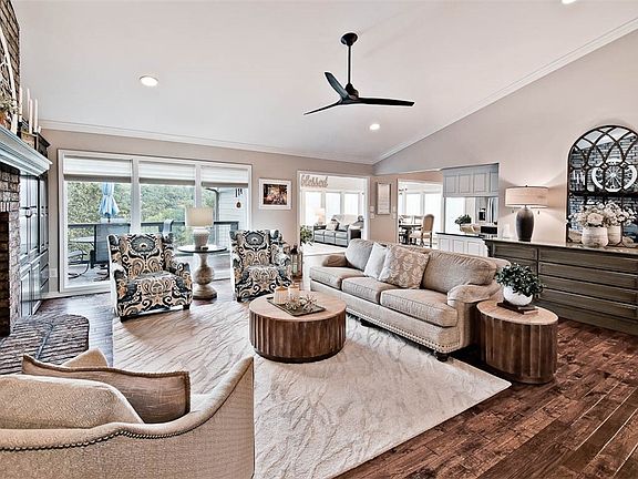 5th image of 1 Stonehaven Pl