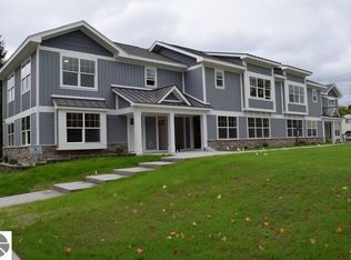 315 S Elmwood St #203, Traverse City, MI 49684