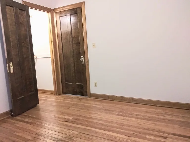705 W Cornelia Ave #3 — Photo 14