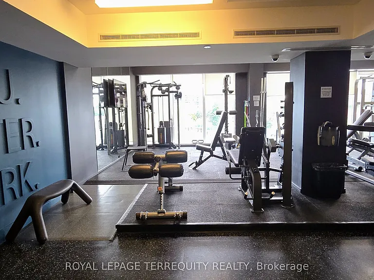 20 Gladstone Ave #502 — Photo 32