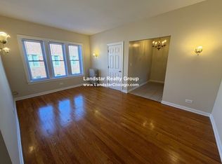 1343 W Touhy Ave APT 3N, Chicago, IL 60626