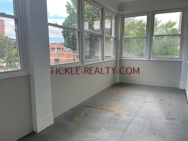 681 Averill Ave. — Photo 11